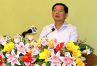 Chủ tịch HĐND tỉnh Hồ Quốc Dũng phát biểu chỉ đạo tại phiên họp Ảnh NGUYỄN HÂN